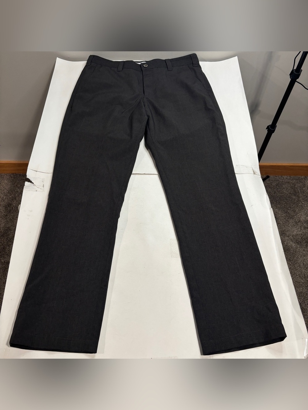 Bluffworks Pants Mens 33x32 Gray Flat Front Smart Casual Chino Regular Fit Poly